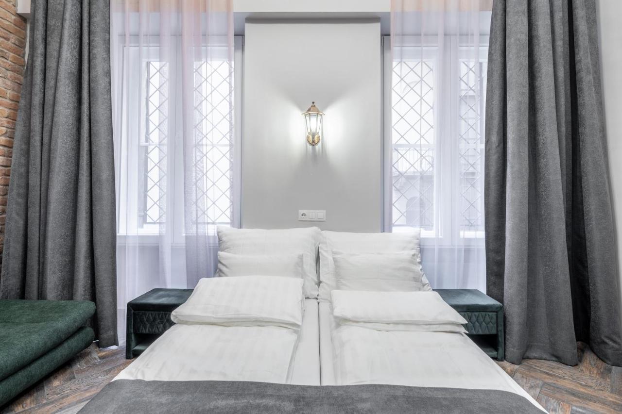Stunning Apartment In The Hearth Of Budapest Luaran gambar