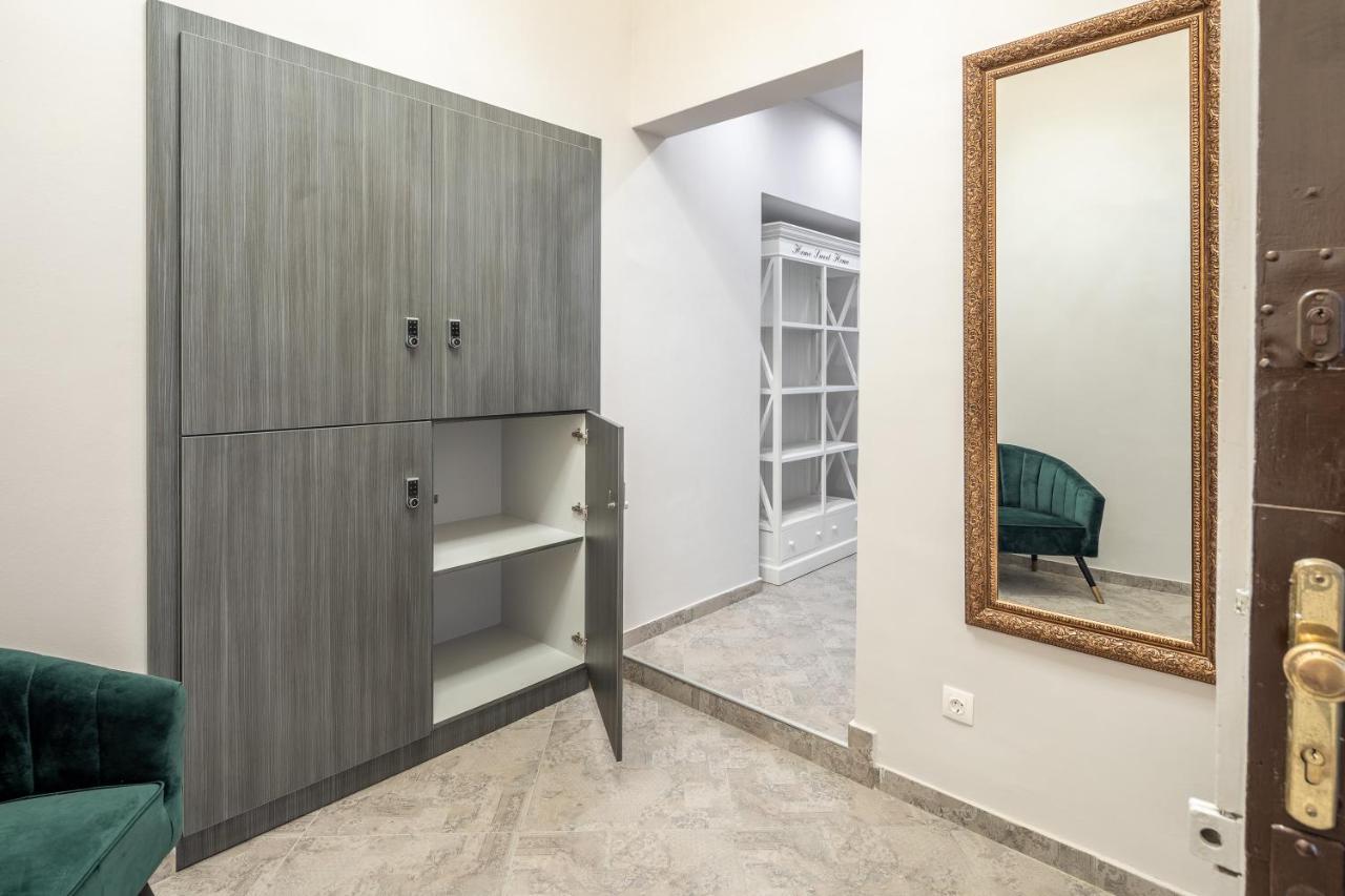 Stunning Apartment In The Hearth Of Budapest Luaran gambar