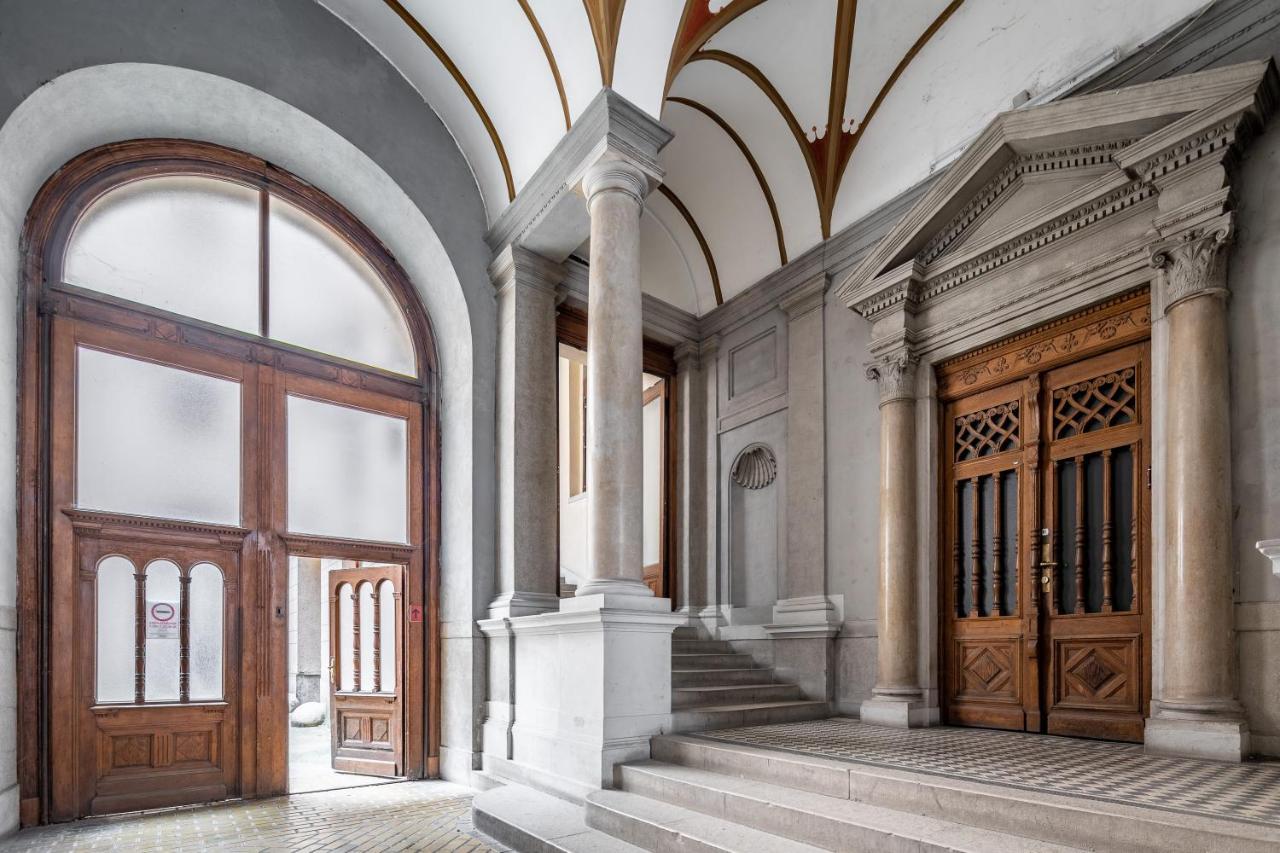 Stunning Apartment In The Hearth Of Budapest Luaran gambar
