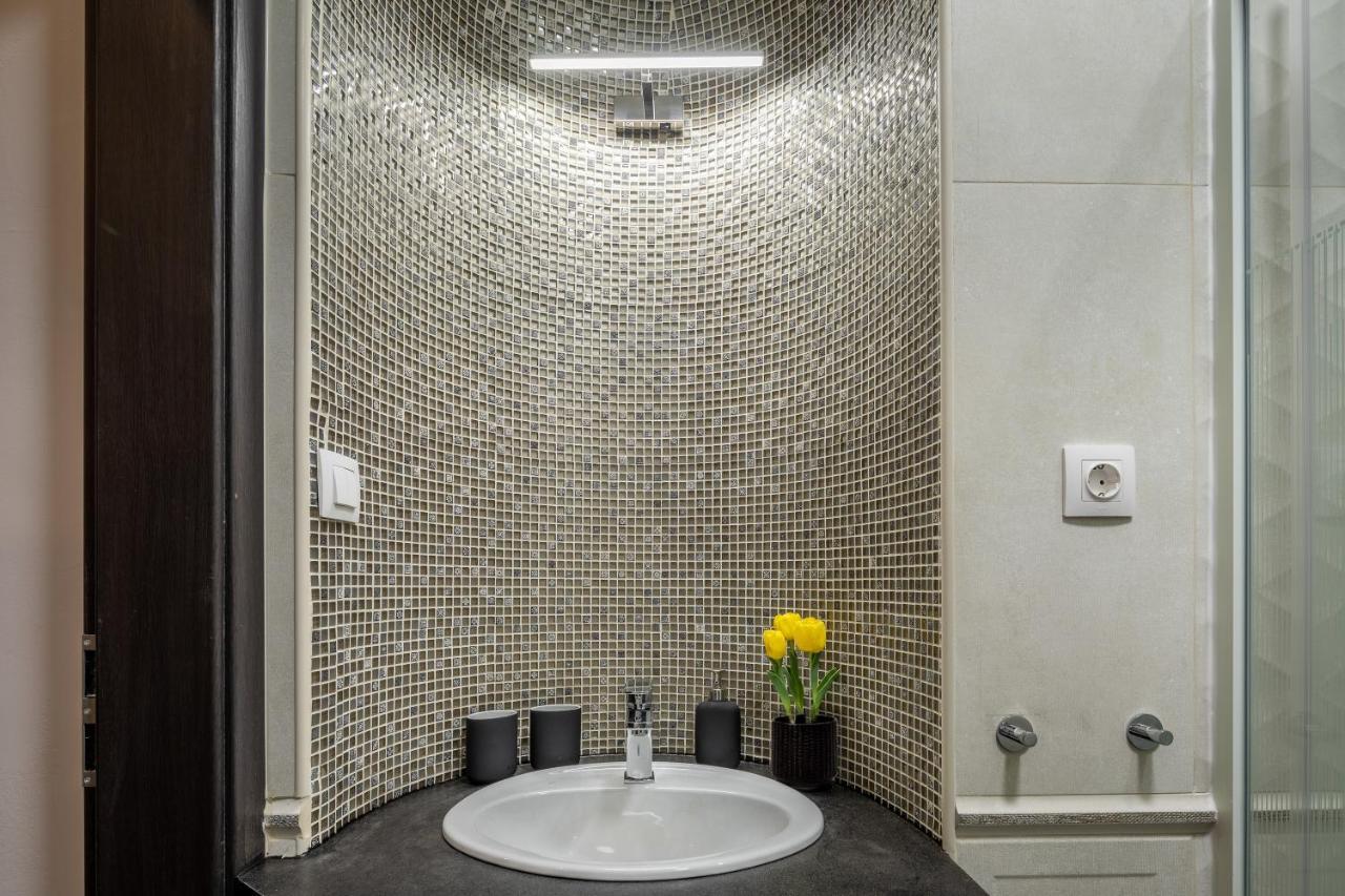 Stunning Apartment In The Hearth Of Budapest Luaran gambar